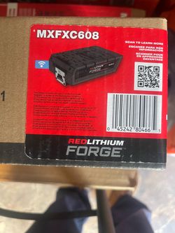 Mx fuel battery generator new with extra battery and fast charger