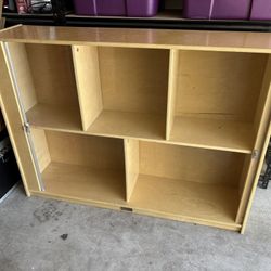 Cube Organizing Shelf