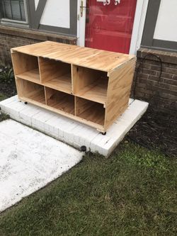 6 shoe and clothes storage cubby bench with wheels