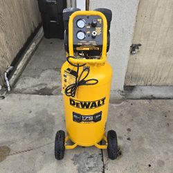 DeWalt DXCMSAC260 26 Gal. 175 PSI Ultra Quiet Portable Electric Air Compressor