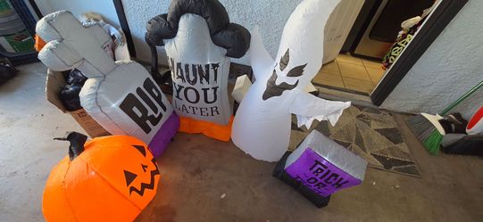 Halloween blowup