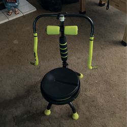 Swivel back exercise chair