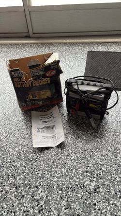 Battery Charger 6/2amp