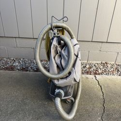 M-1 Pig Commercial Vacuum 