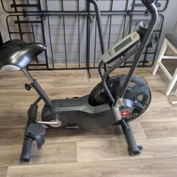 Pro Exercise Bike by Schwinn