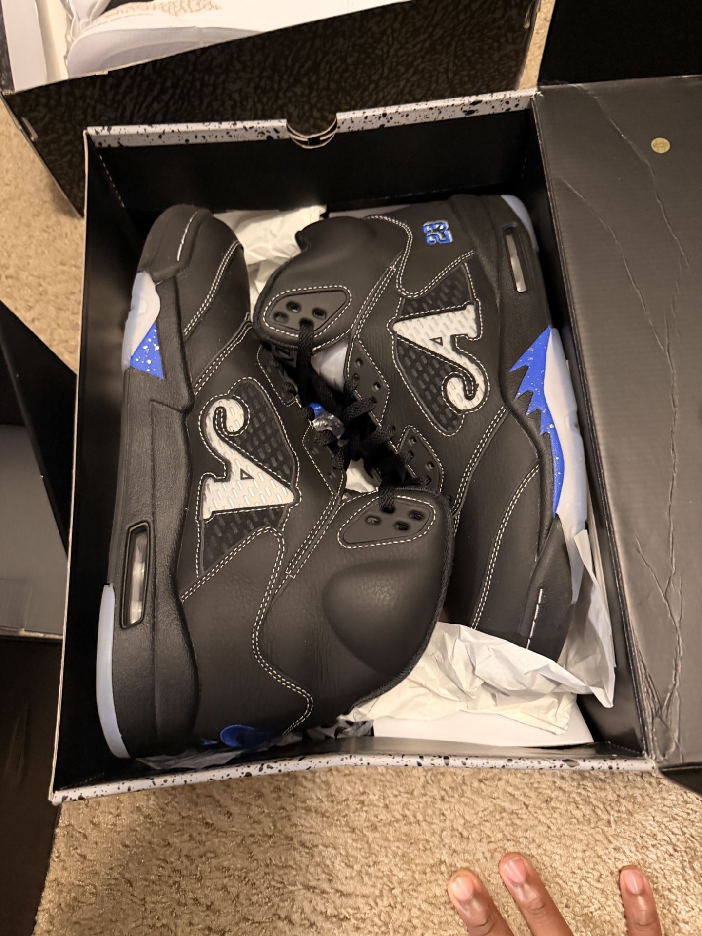 SHOES SHOESS SHOESSS