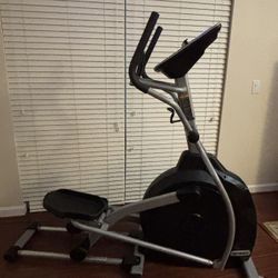 XE195 ELLIPTICAL