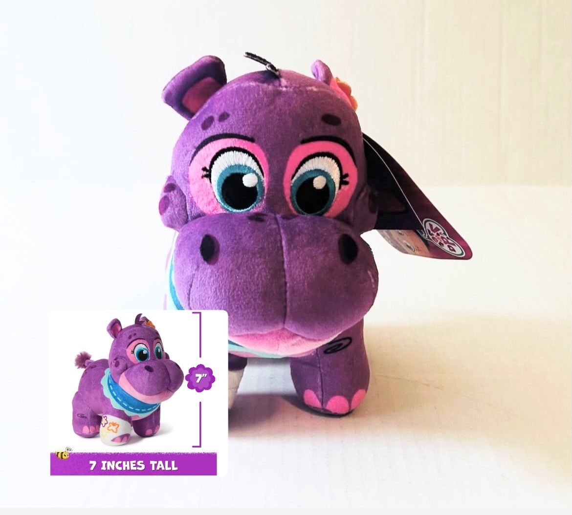 Vida the Vet 7” Juno Plush