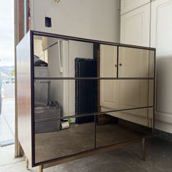 Set Of Mirror Dressers