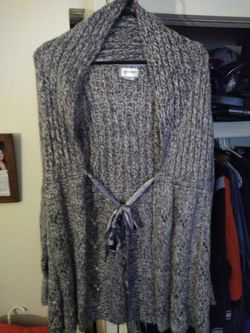 Motherhood Maternity Cardigan Sweater Hook
