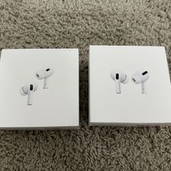 Airpods And AirPods Pro For Parts As Is 