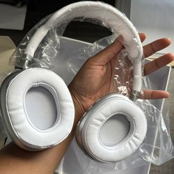 Wireless Headphones