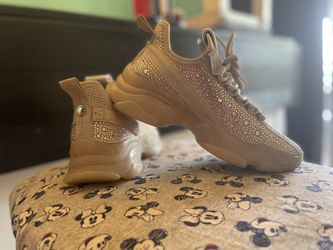 Steve Madden sneakers