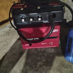 Snap on  Mig  Welder  110v