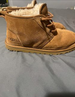 UGG Men Neumel Casual Boots Size 9
