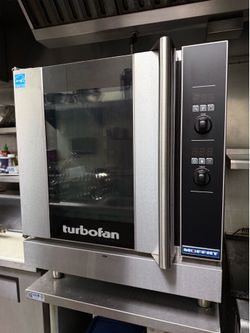 Moffat Turbofan G32D5-1 Natural Gas Convection Oven