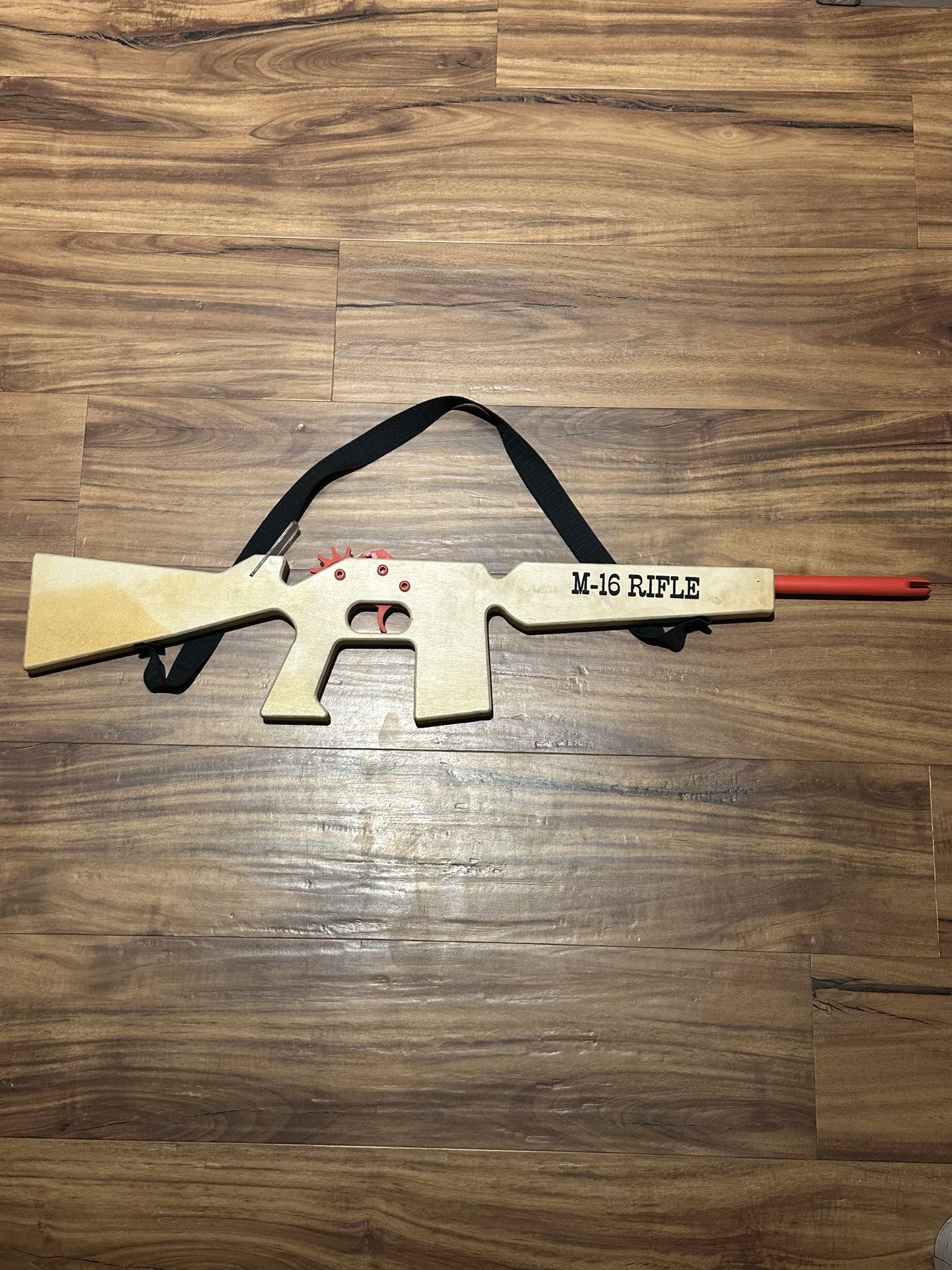 Toy Rubber Band Gun And Target Box