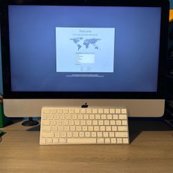 Apple Imac Retine 4k 21.5 Inch screen / Apple Wireless keyboard