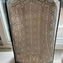 DokATot Deluxe, Excellent Condition 
