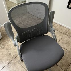 Like New Office Chair 