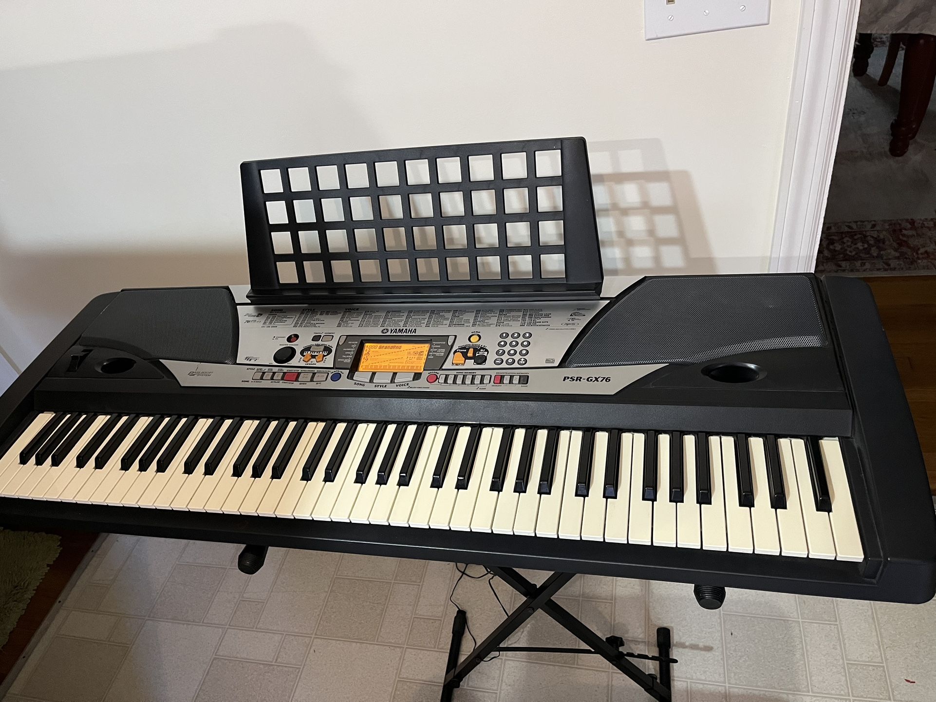 Yamaha PSR-GX76 Keyboard with bench, stand, music holder