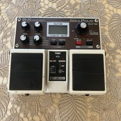 Boss Digital DD-20 Guitar Pedal