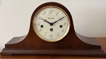 Bulova Chiming Mantle Clock