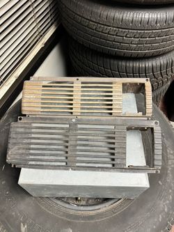 Chevy 3100 Speaker Grill