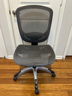 Armless Mesh Office Chair with Casters