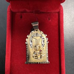 14kt Yellow Gold Saint Barbara Pendant 9.0gr
