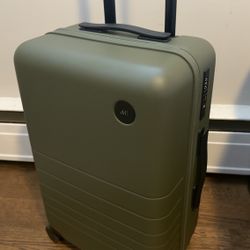 Monos Carry-on Suitcase Olive green