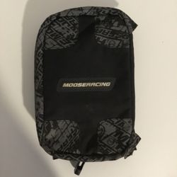Moose Racing Zipper Bag