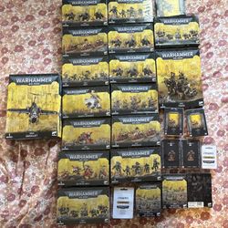 Warhammer 40K  - Ork Army - Like New 