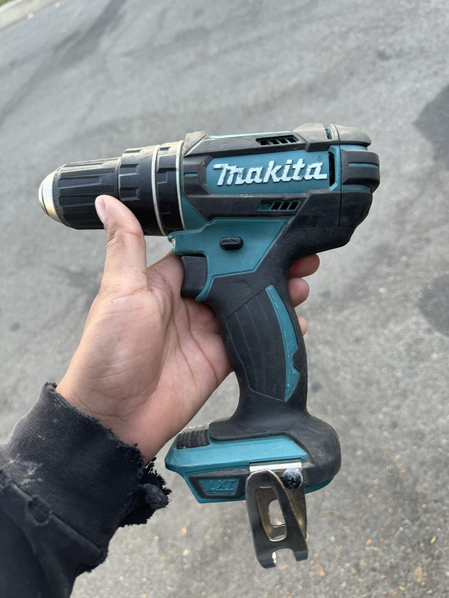 Makita power drill