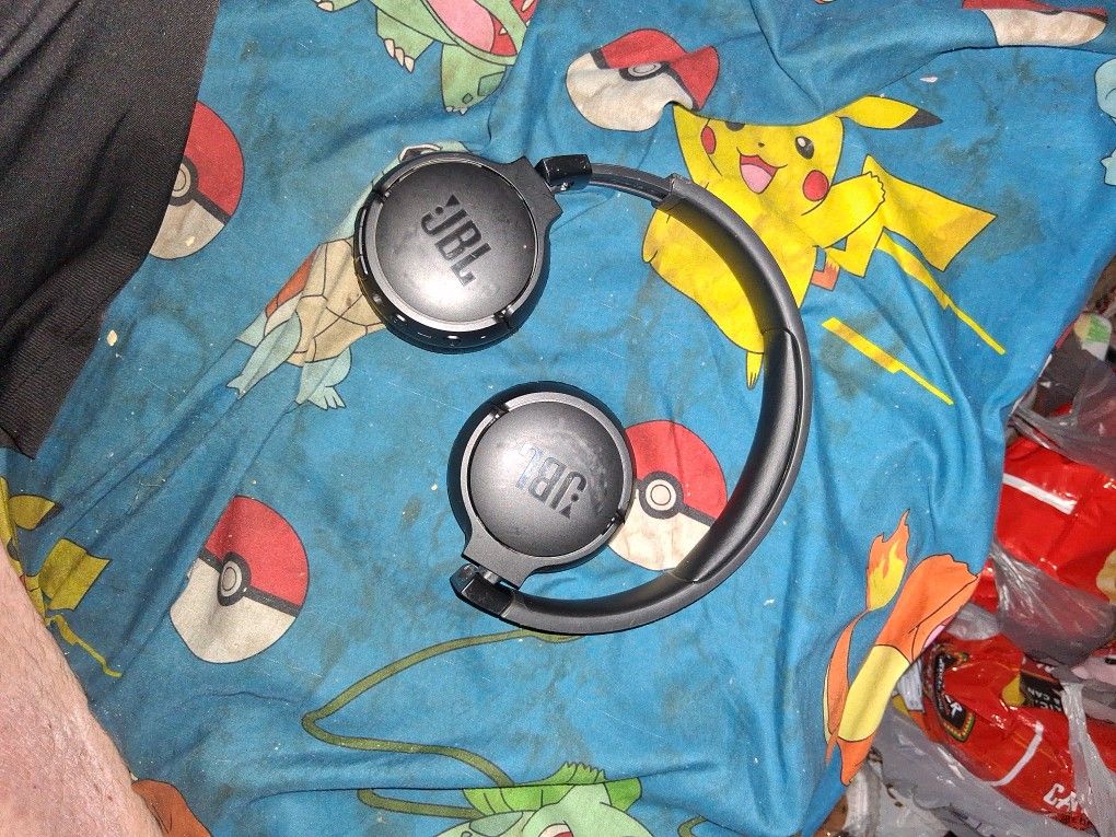 JBL Tune 660NC wireless Headphones