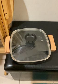 Brand New Nonstick Sauce Pan