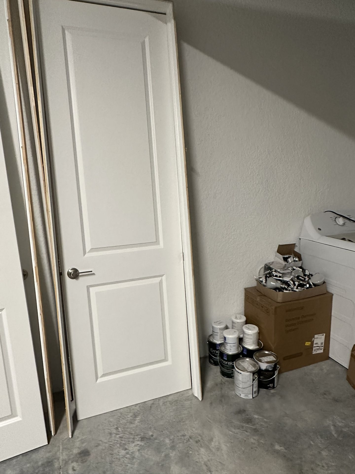 2 Closet Doors 2for $30 Or 1 $20