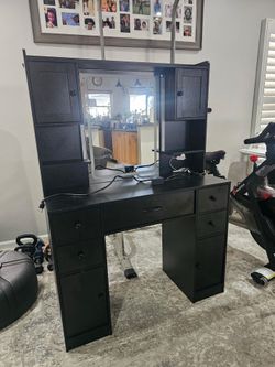 Black Vanity