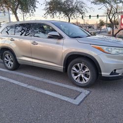 Toyota highlander 2015