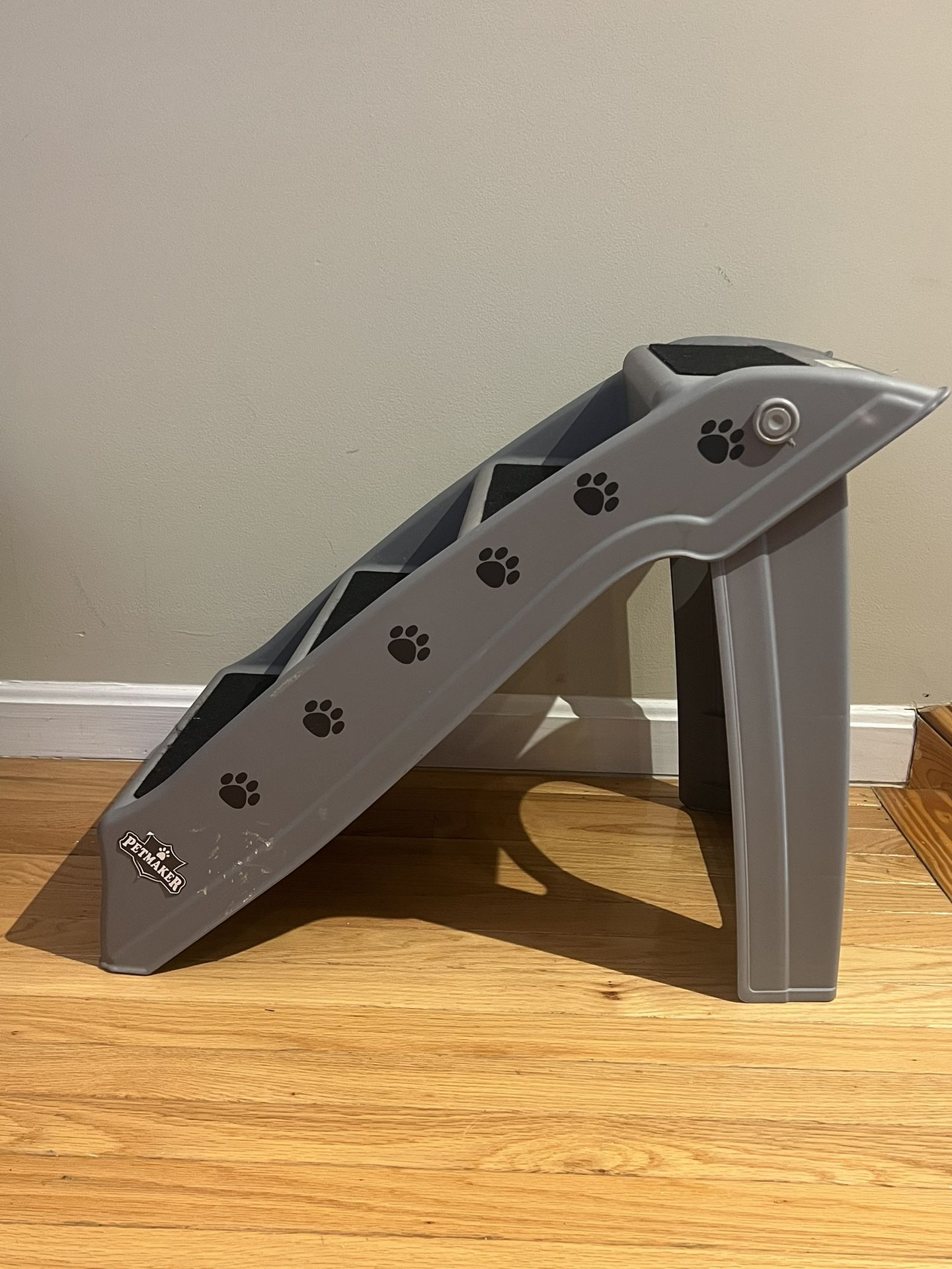 PETMAKER Pet Stairs with 4-Step Design for Beds, Couches, Cars