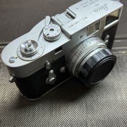 Leica M2 Self Timer 35mm Rangefinder Camera Germany