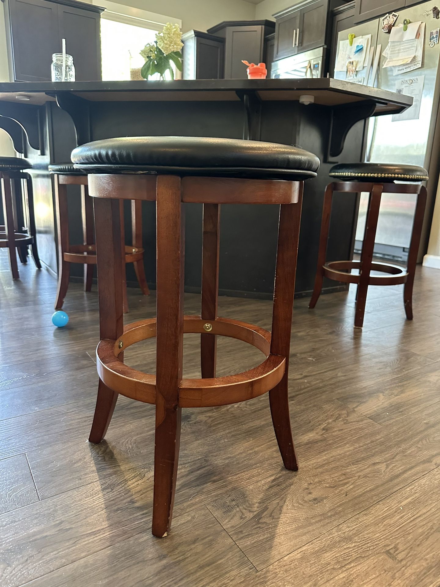 Bar Stool X5 At 5$ Each