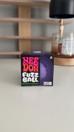 Fuzz ball Needoh