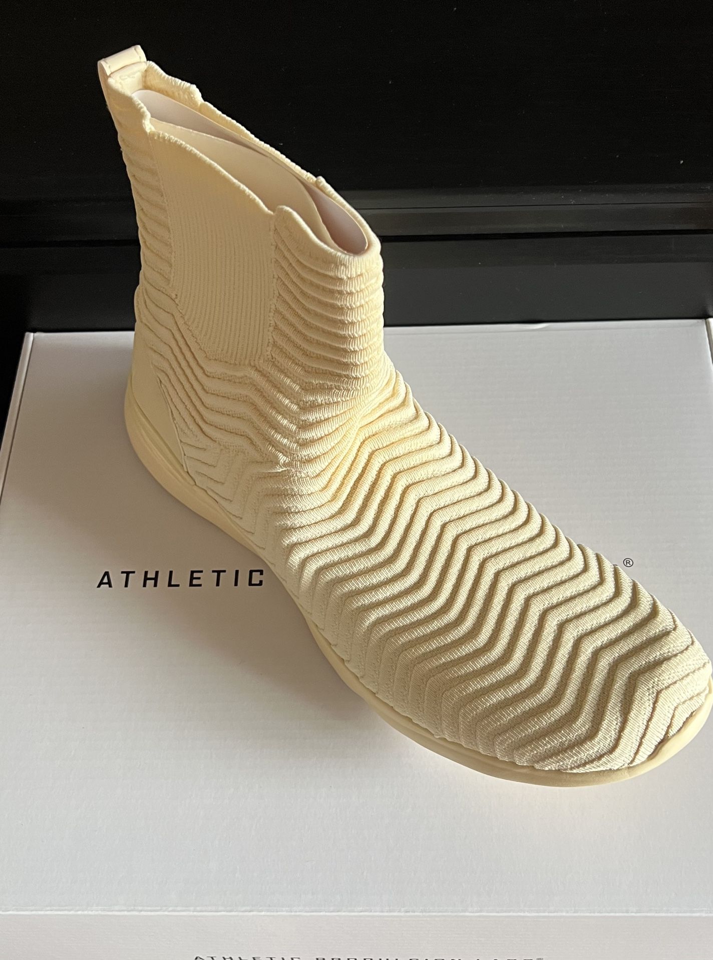 APL TechLoom Chelsea