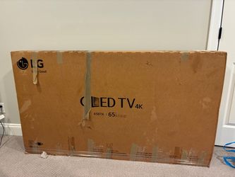 LG 65” CX OLED TV (2020) — $300 firm