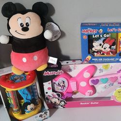 Mickey And Minnie Toy Bundle 