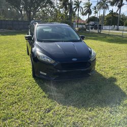 2017 Ford focus SE