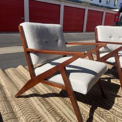 Living Spaces Matching Chair Set 