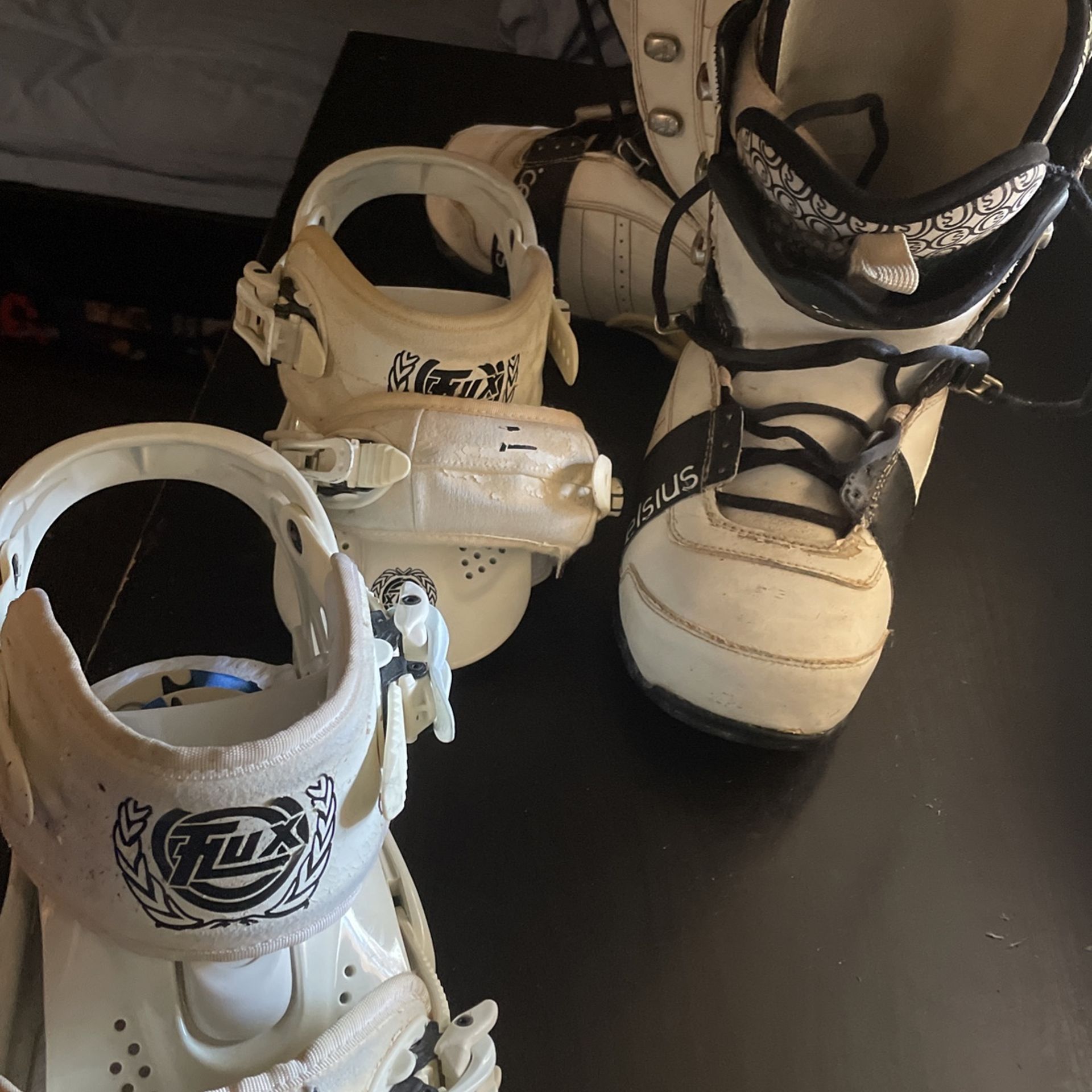 Snowboard Bindings And Boots