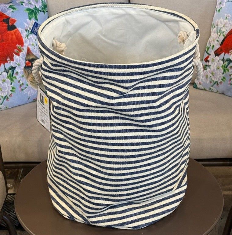 New Large Laundry Baskets Now $10 Was $22 With Rooe Handles We Have 10 Available